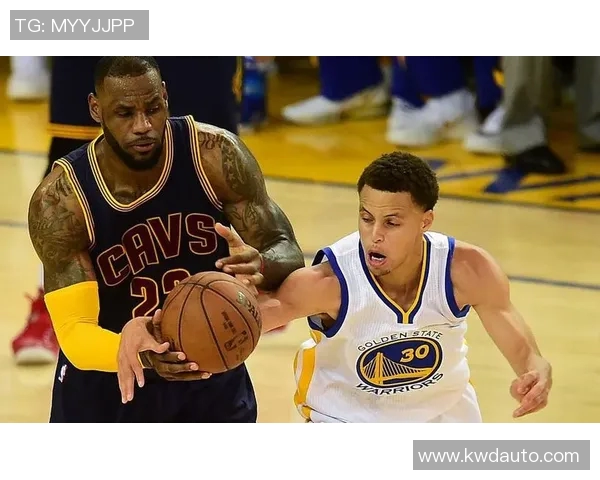 勇士与骑士精彩对决回顾01月17日比赛录像分析与亮点总结